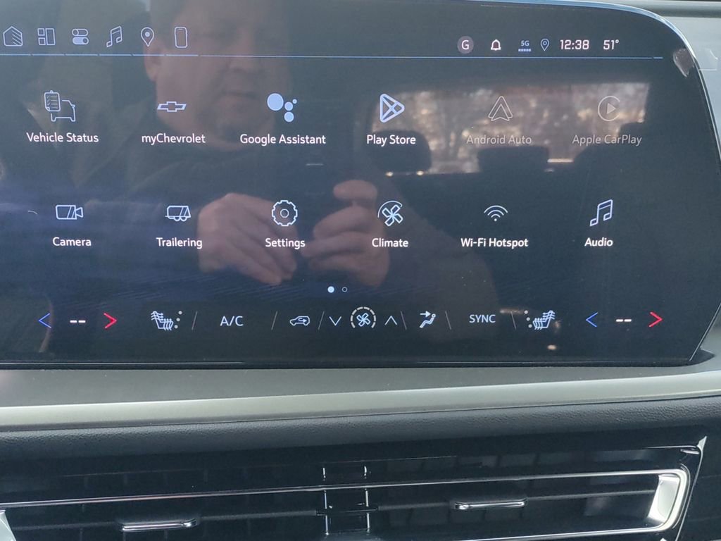 New 2026 Chevrolet Traverse LT w/ LPO, Floor Liner Package image 15