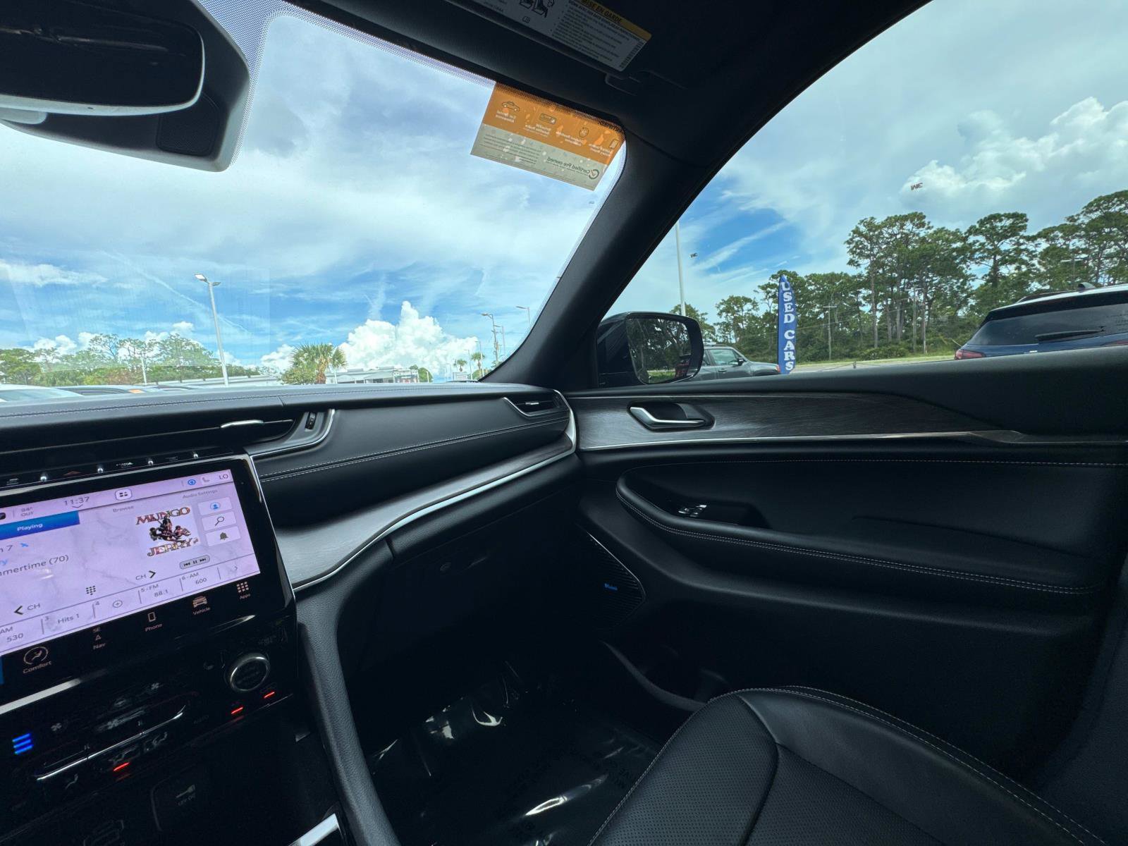 Certified 2022 Jeep Grand Cherokee L Overland image 28