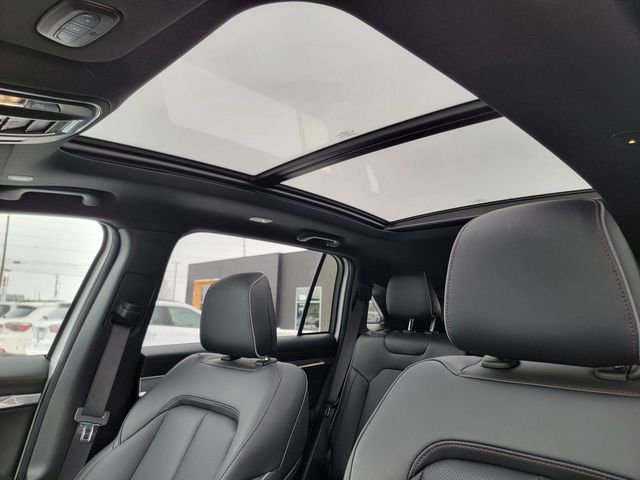 Used 2025 Jeep Wagoneer S Limited image 4