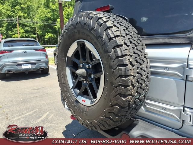 Used 2022 Jeep Wrangler Rubicon w/ LED Lighting Group AWD/4WD image 18