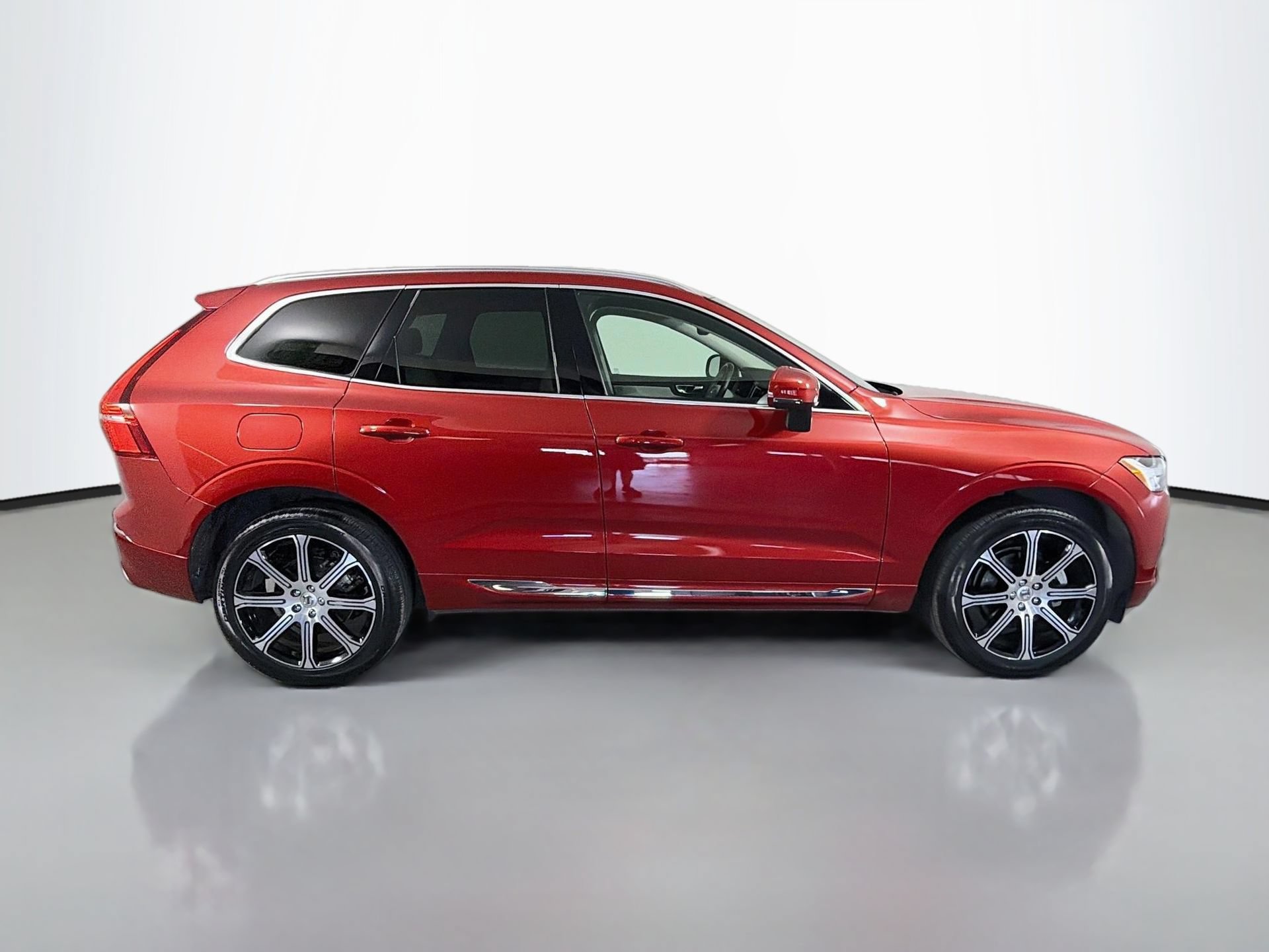 Used 2021 Volvo XC60 T5 Inscription w/ Advanced Package FWD image 5