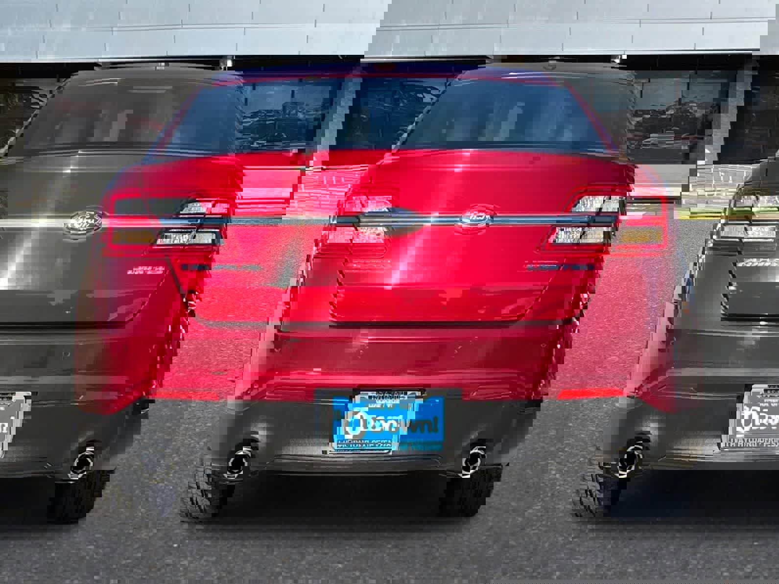 Used 2018 Ford Taurus Limited FWD image 8