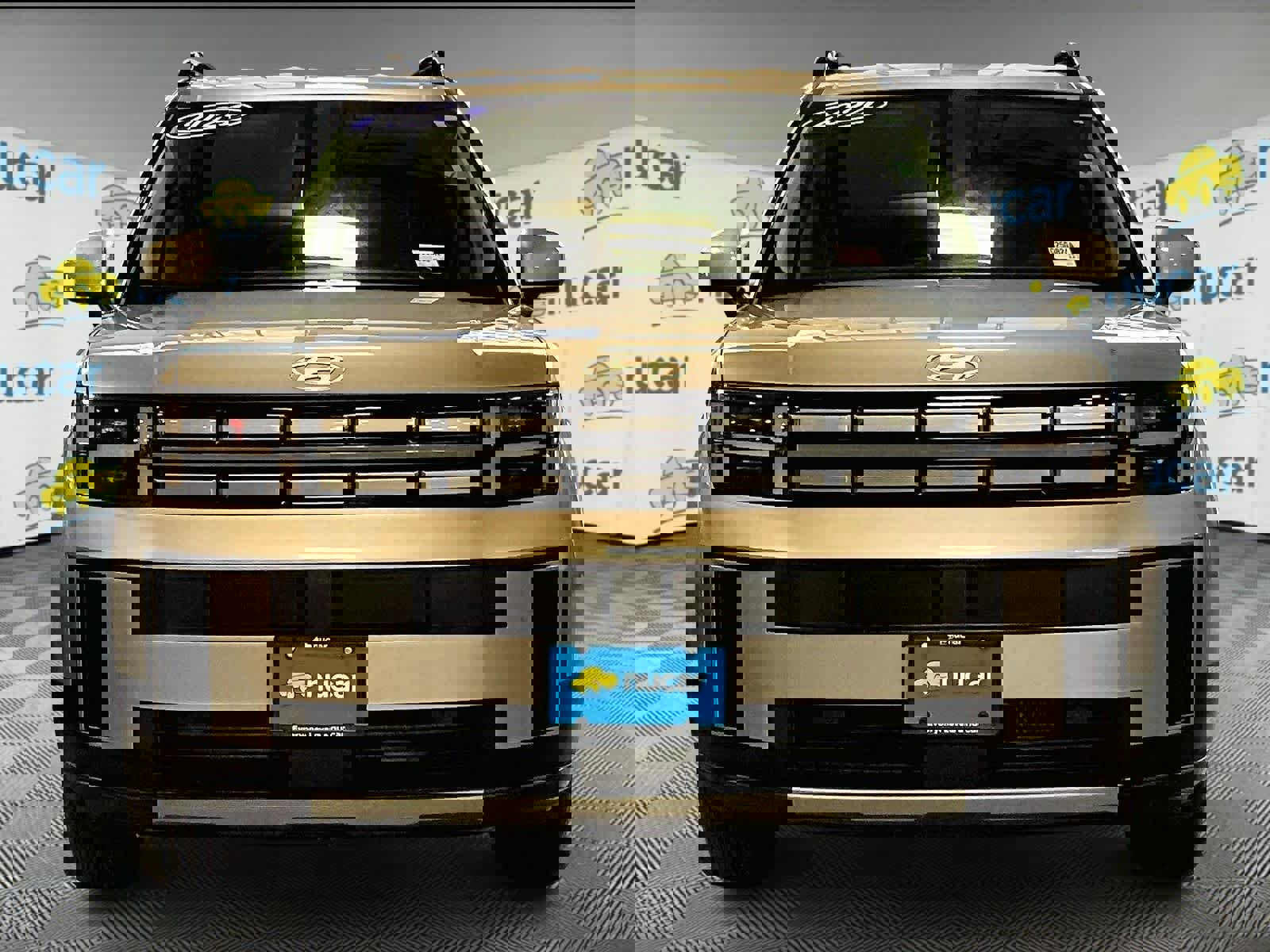 Used 2024 Hyundai Santa Fe SEL image 2