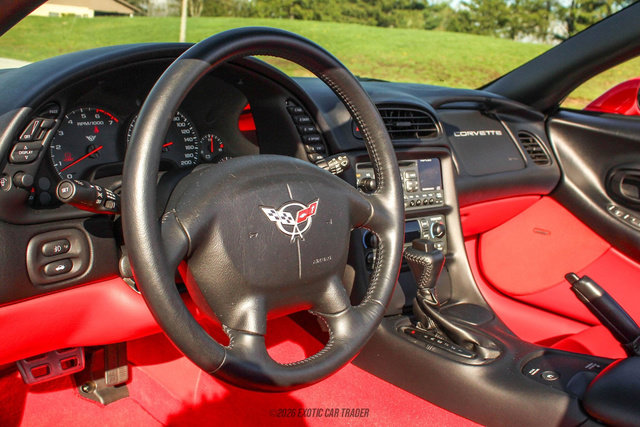 Used 2004 Chevrolet Corvette Convertible w/ Preferred Equipment Group image 44