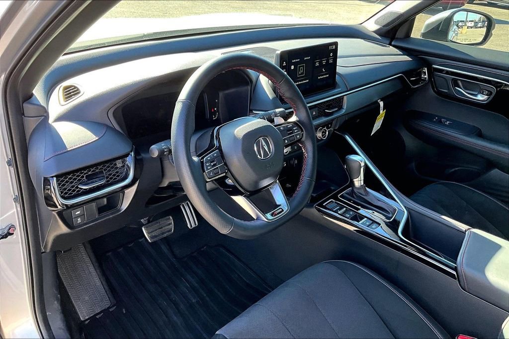 Used 2025 Acura ADX A-Spec image 17
