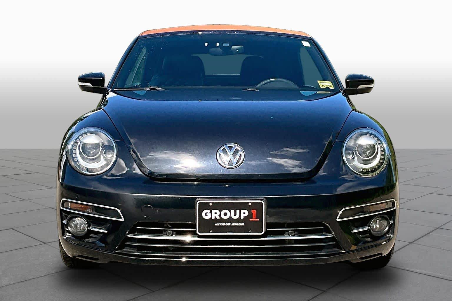 Used 2019 Volkswagen Beetle 2.0T Final Edition SEL FWD image 4