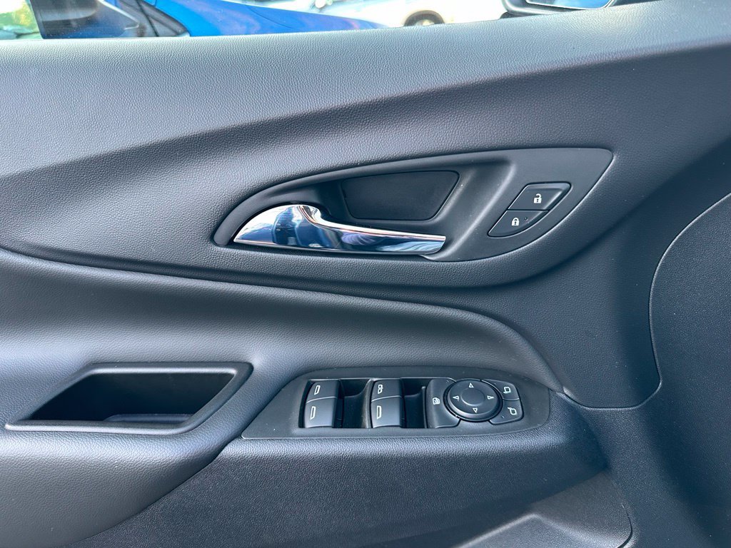 Used 2024 Chevrolet Equinox LT w/ LPO, Floor Liner Package AWD/4WD image 24