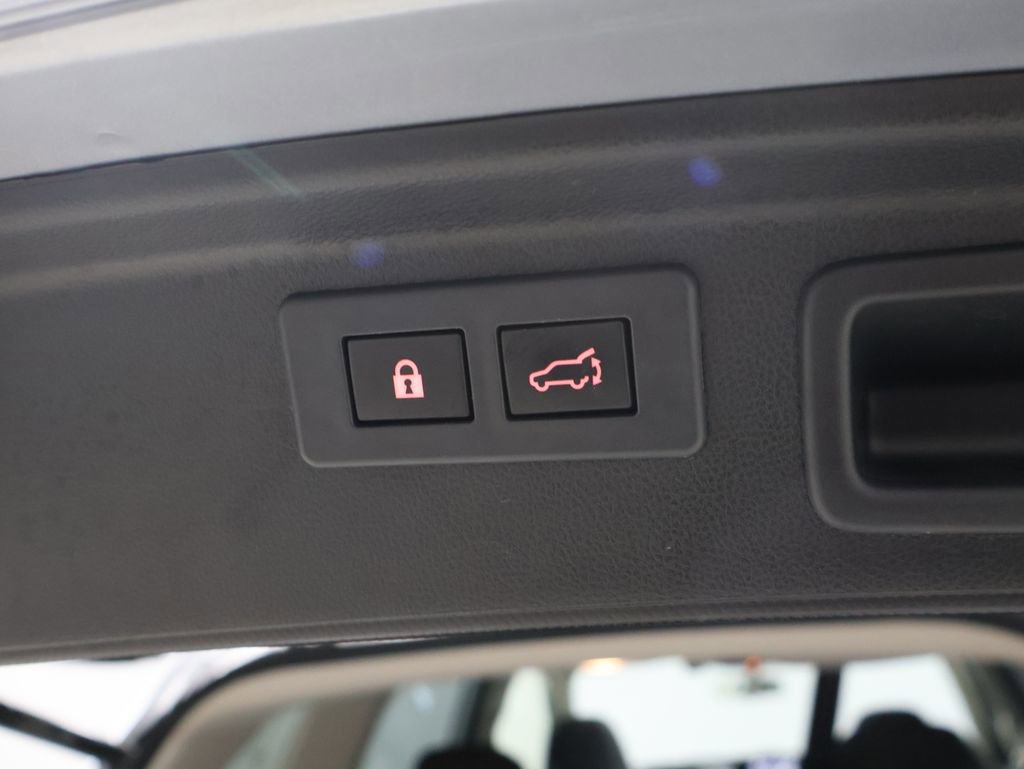 Used 2021 Subaru Forester Premium image 21