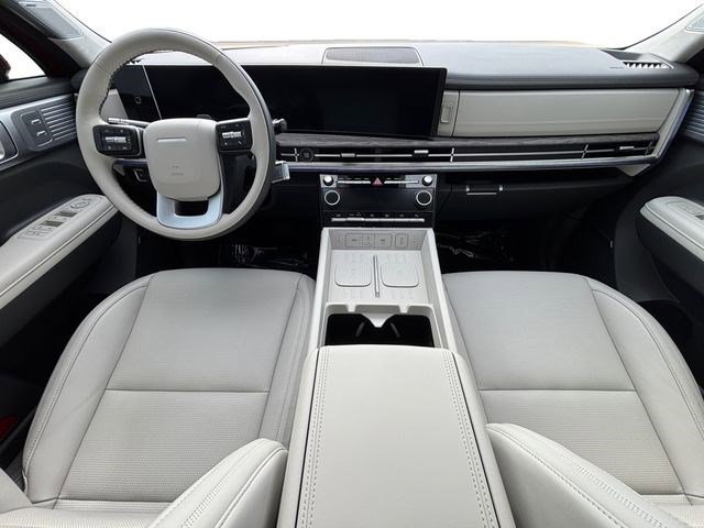 Used 2025 Hyundai Santa Fe Calligraphy image 13