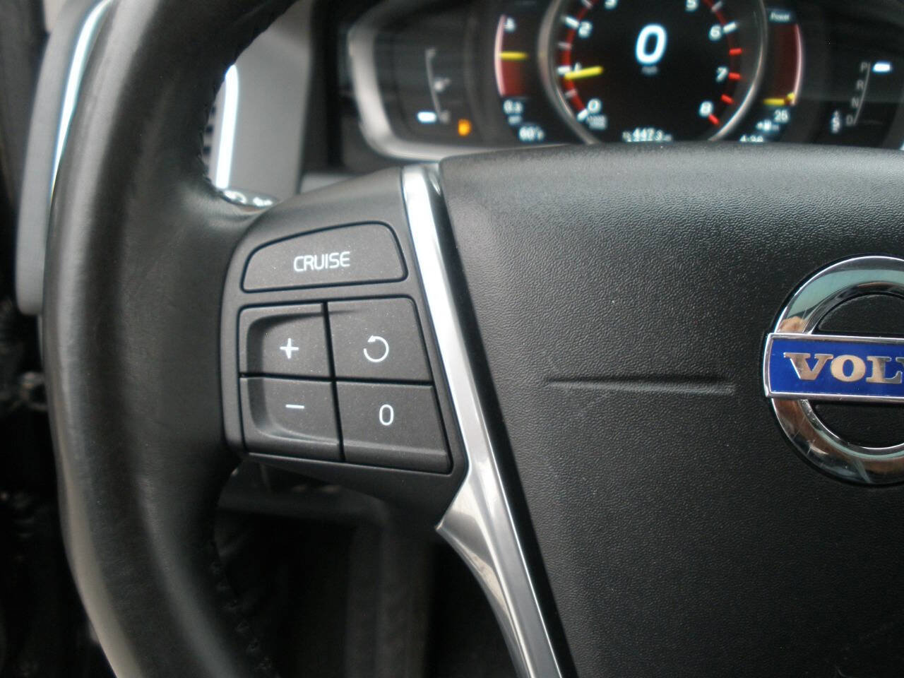 Used 2016 Volvo XC60 T5 Premier FWD image 30