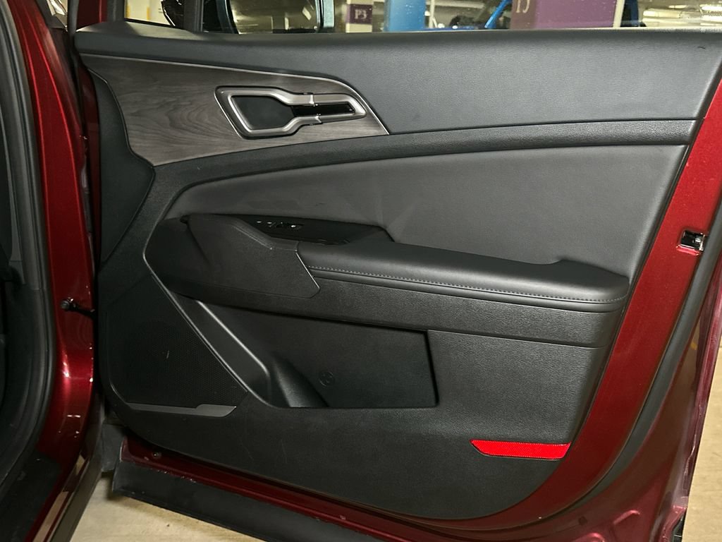 Certified 2023 Kia Sportage X-Line w/ X-Line Premium Package AWD/4WD image 14