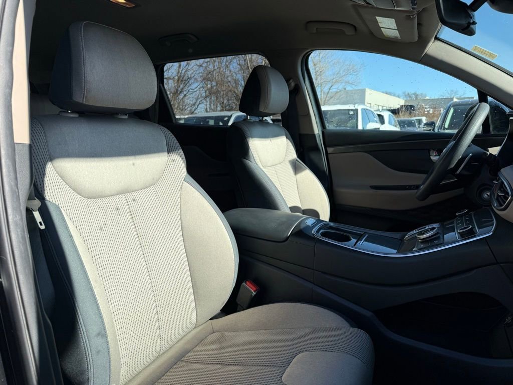 Used 2023 Hyundai Santa Fe SE image 17