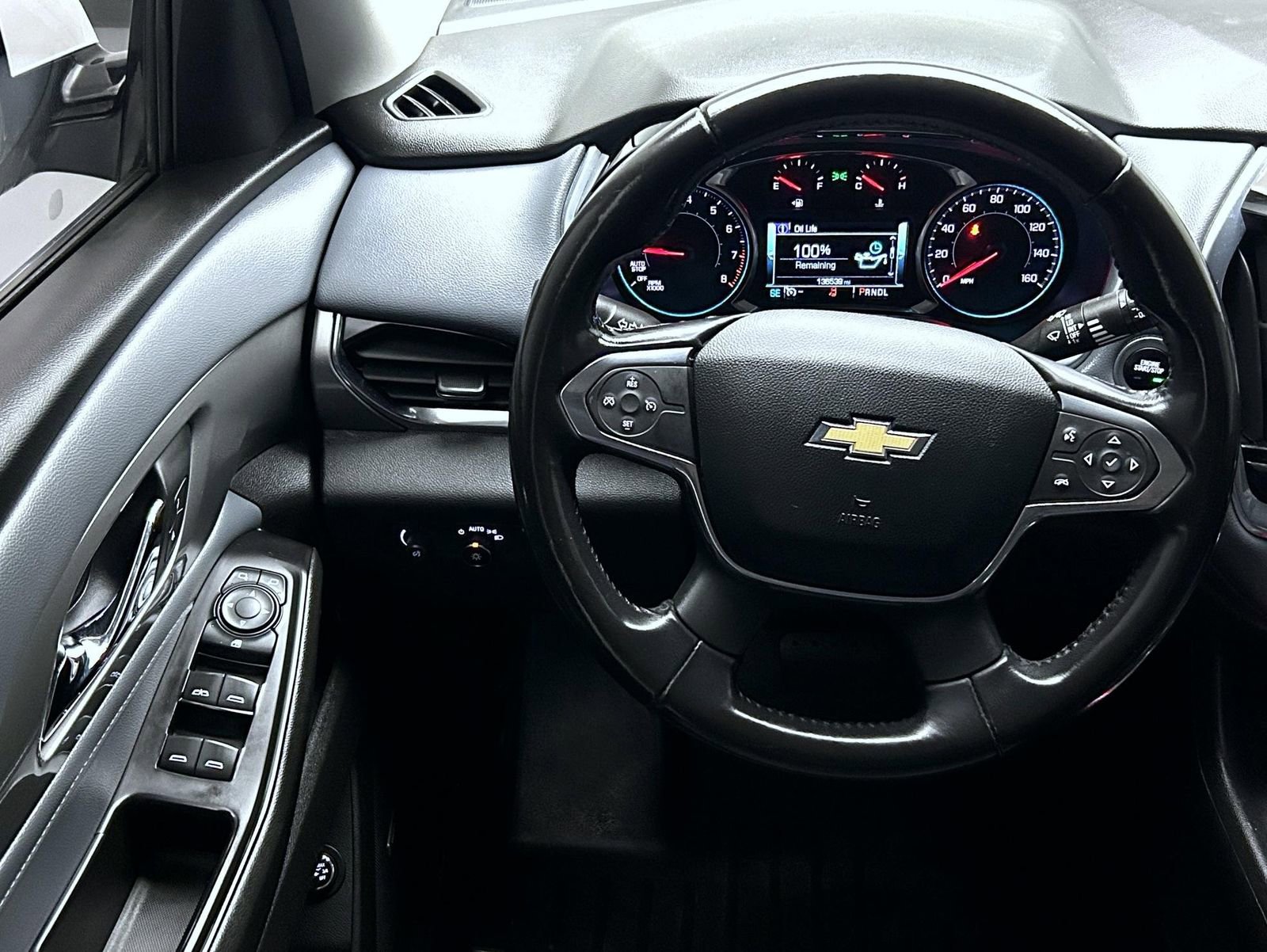 Used 2019 Chevrolet Traverse LT w/ LT Premium Package AWD/4WD image 12