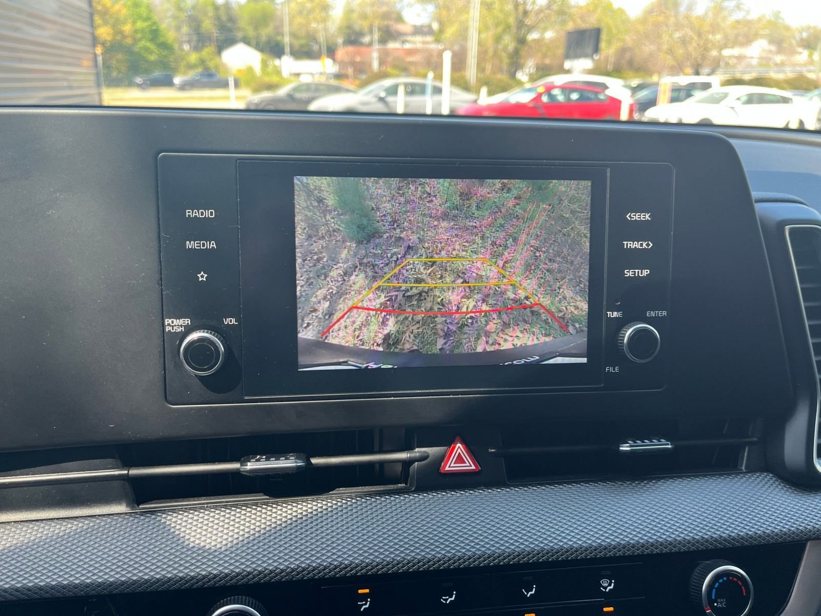 Used 2025 Kia Sportage LX FWD image 21