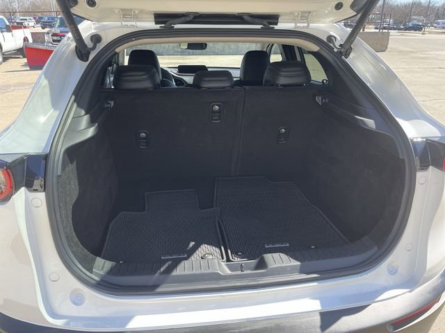 Used 2023 MAZDA CX-30 AWD 2.5 S w/ Premium Package image 24