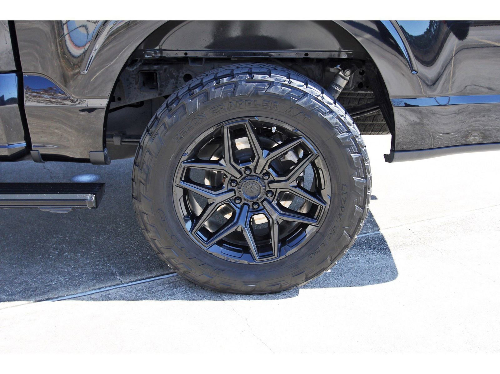 Used 2023 Ford F150 Platinum w/ Equipment Group 701A High image 33