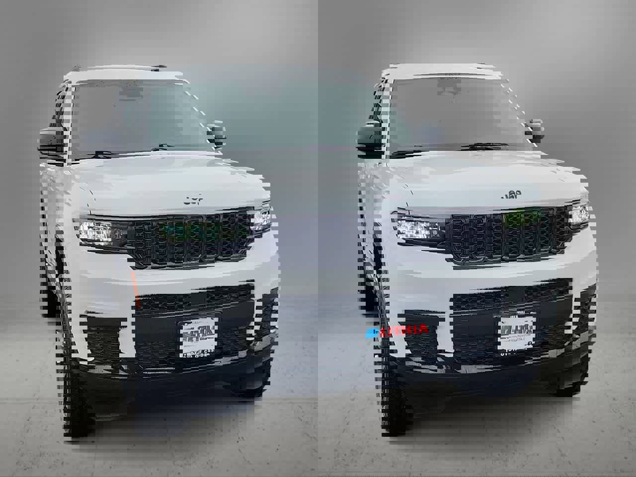 Used 2025 Jeep Grand Cherokee L Laredo image 3