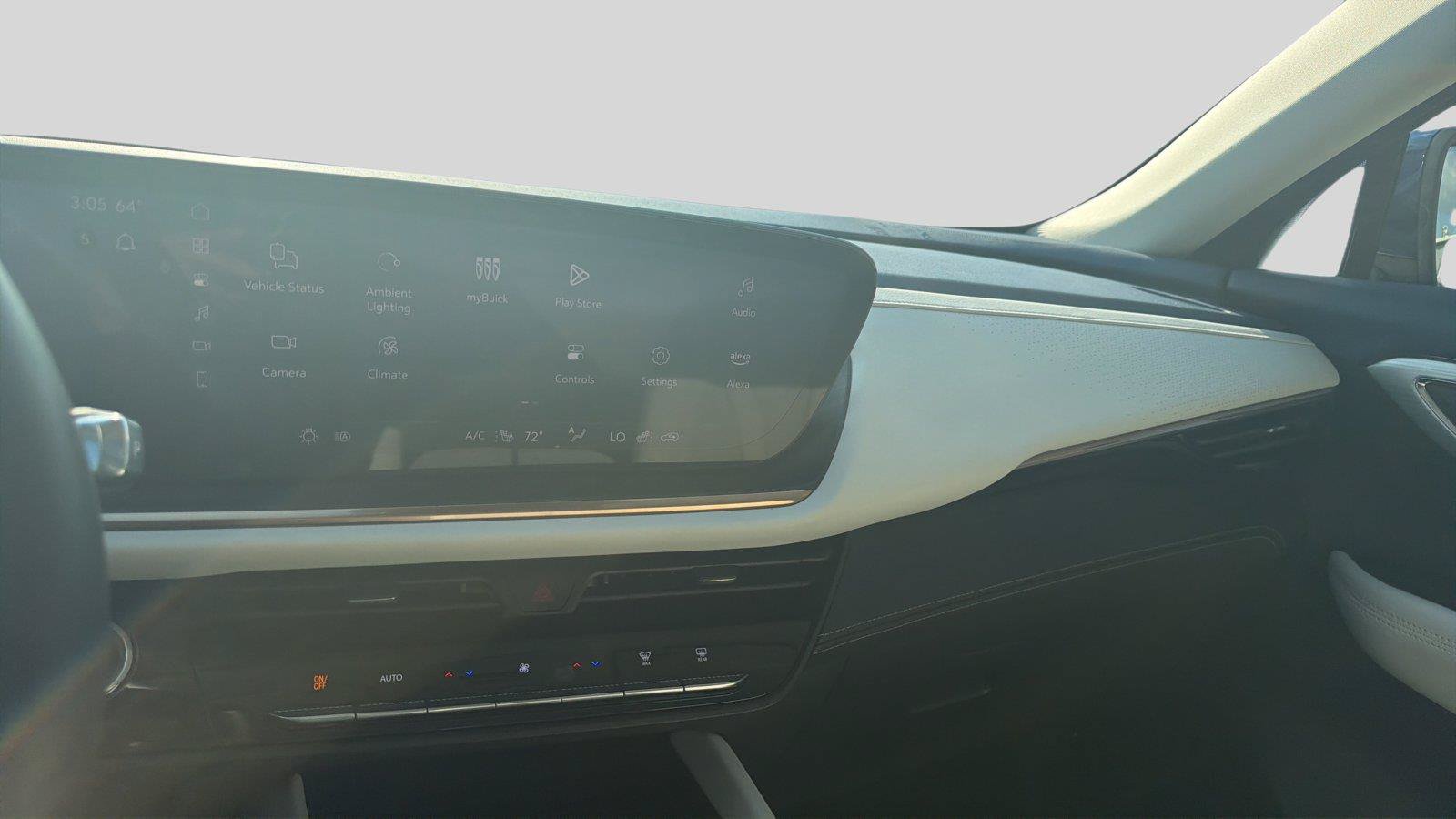 Used 2025 Buick Envision Avenir AWD/4WD image 13