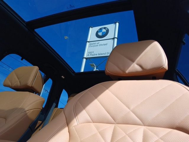 Used 2026 BMW X5 sDrive40i w/ Climate Comfort Package RWD image 29