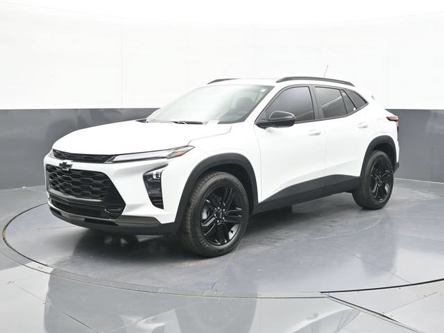 New 2026 Chevrolet Trax ACTIV w/ Sunroof Package FWD image 3