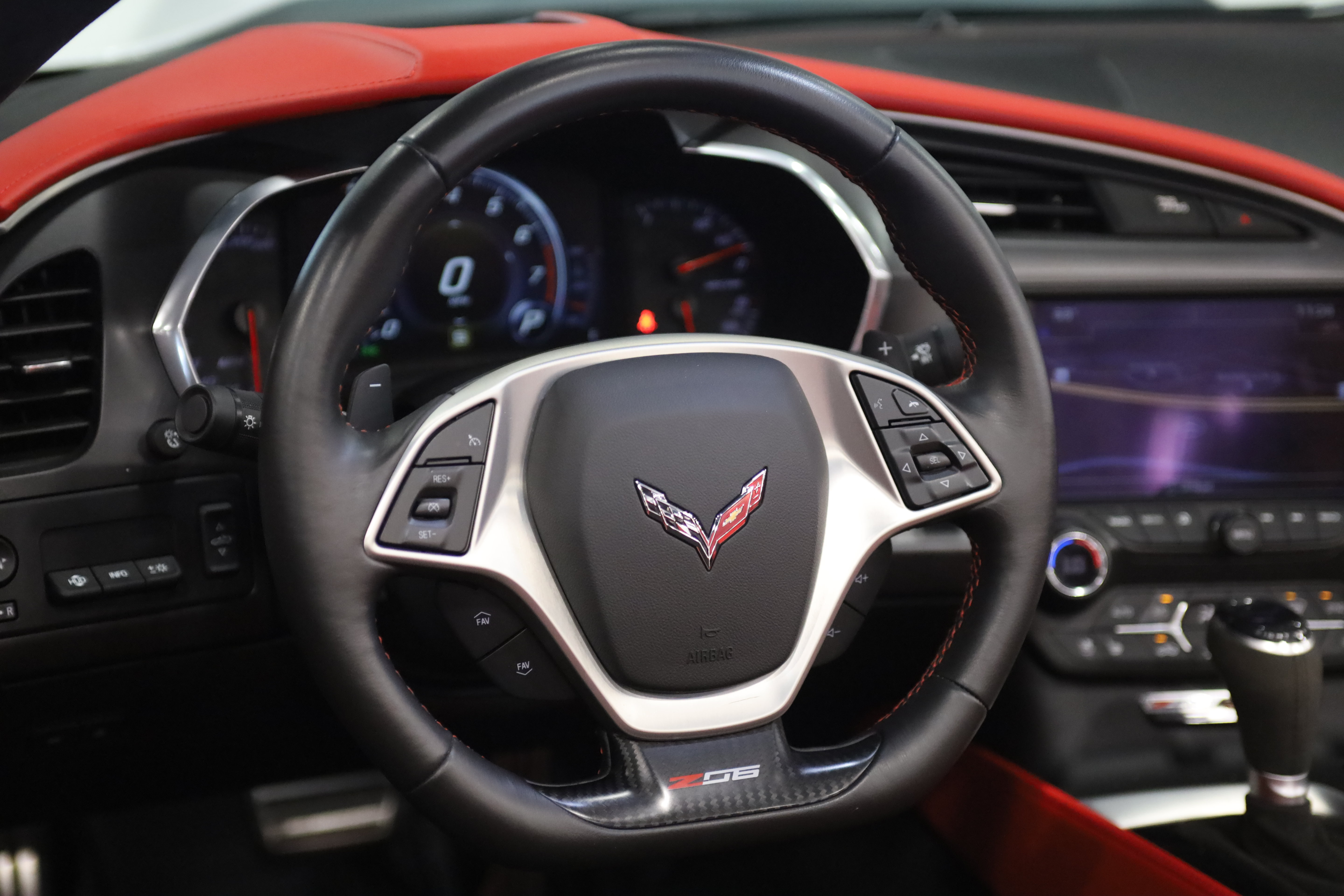 Used 2016 Chevrolet Corvette Z06 w/ 3LZ Preferred Equipment Group RWD image 32