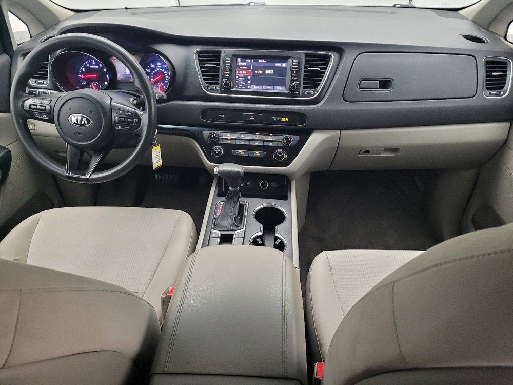 Used 2020 Kia Sedona L FWD image 22