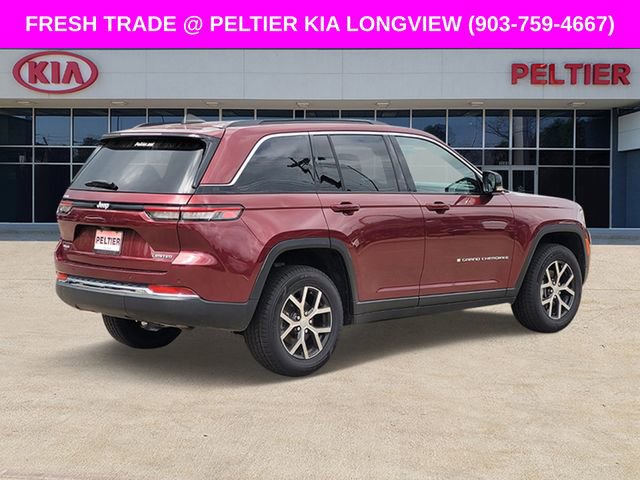 Used 2024 Jeep Grand Cherokee Limited AWD/4WD image 4