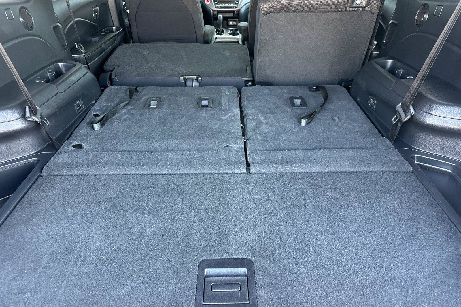 Used 2020 Honda Pilot EX image 16