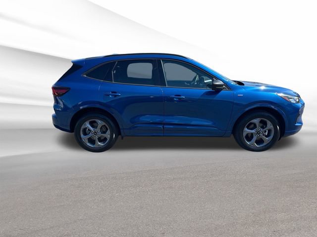 Used 2023 Ford Escape ST-Line AWD/4WD image 6