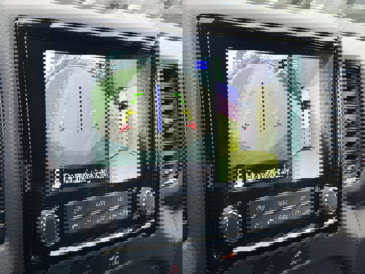 Certified 2023 Nissan Frontier PRO-4X w/ Pro Convenience Package image 18