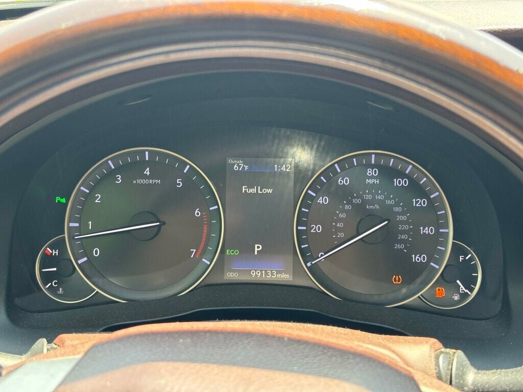Used 2016 Lexus ES 350 w/ Premium Package w/Wood Trim FWD image 33