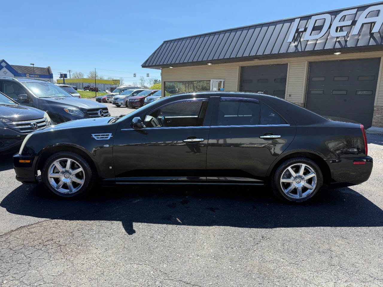 Used 2008 Cadillac STS w/ Preferred Equipment Group image 8