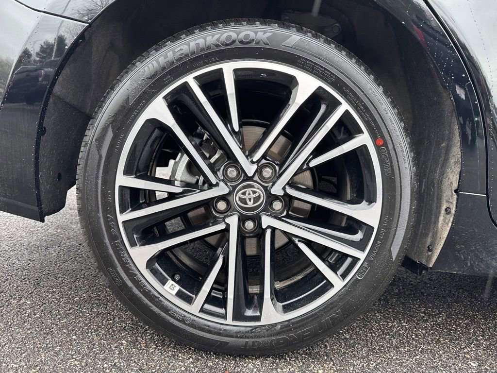 Used 2026 Toyota Camry XLE image 48