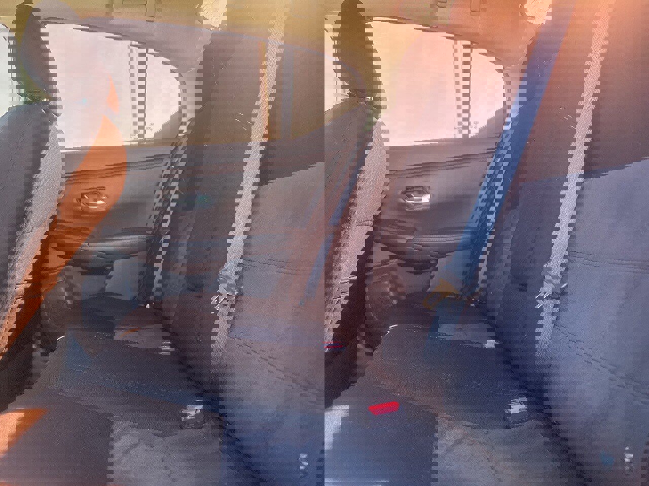 Certified 2022 Nissan Sentra SR w/ Midnight Edition image 26