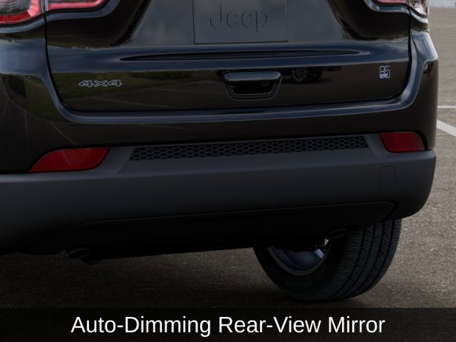 New 2026 Jeep Compass Latitude AWD/4WD image 18