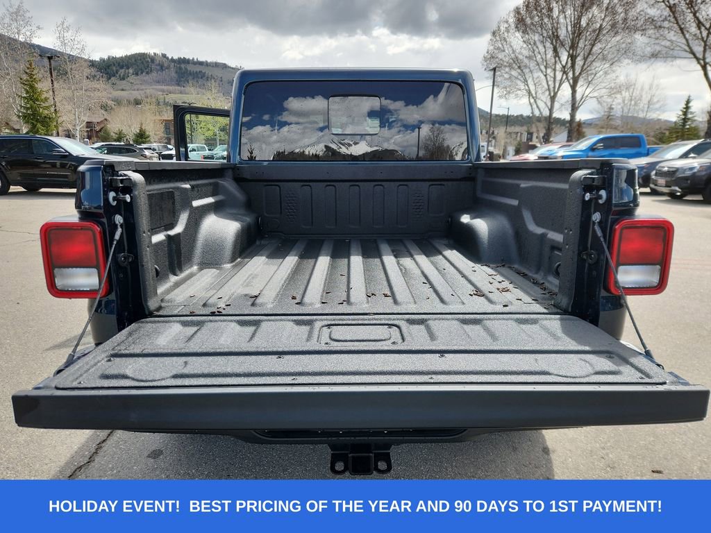 New 2025 Jeep Gladiator Sport image 20
