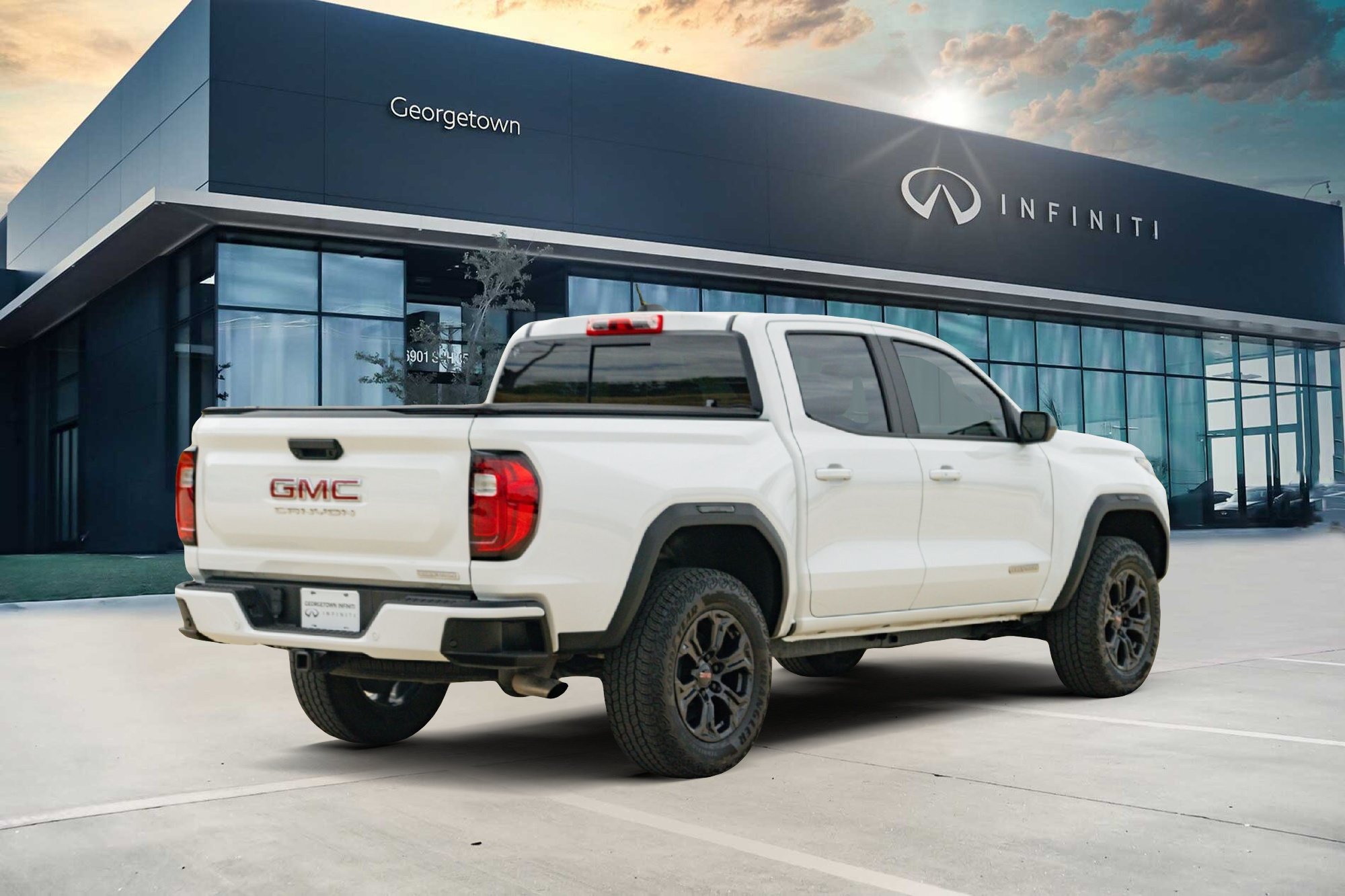 Used 2025 GMC Canyon Elevation w/ Convenience Package RWD image 5