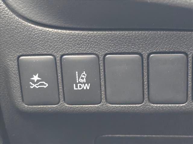 Used 2020 Mitsubishi Outlander SE FWD image 26