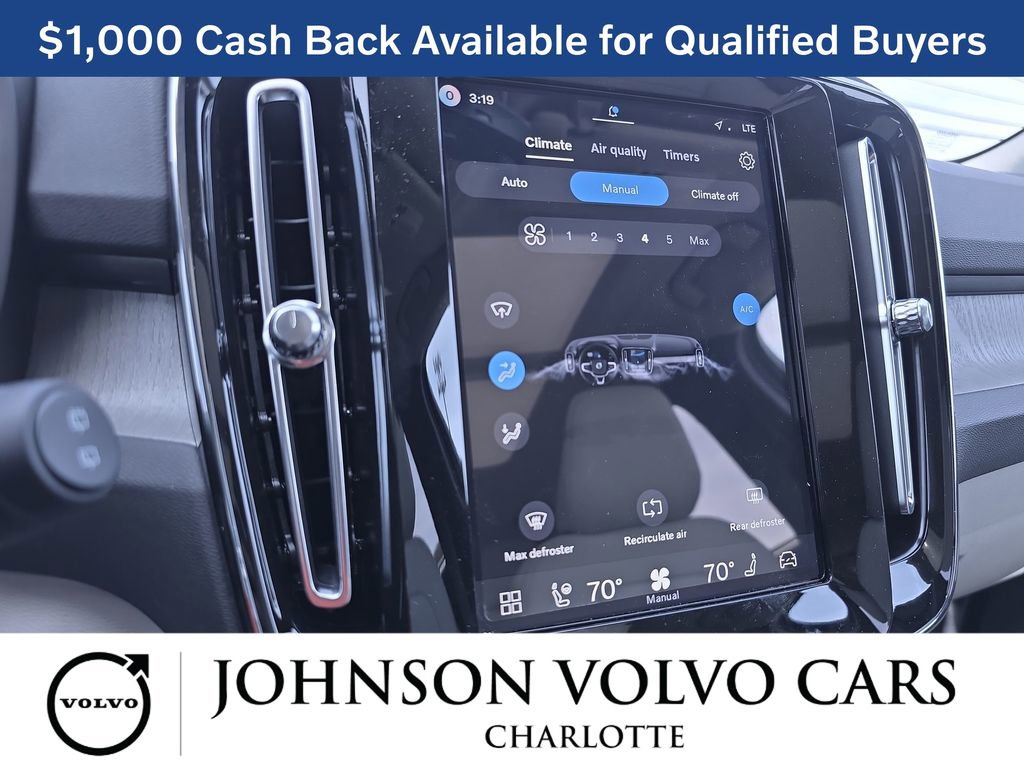 New 2026 Volvo XC40 B5 Plus w/ Protection Package Premier image 21