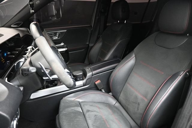 Used 2021 Mercedes-Benz GLB 35 AMG 4MATIC image 7