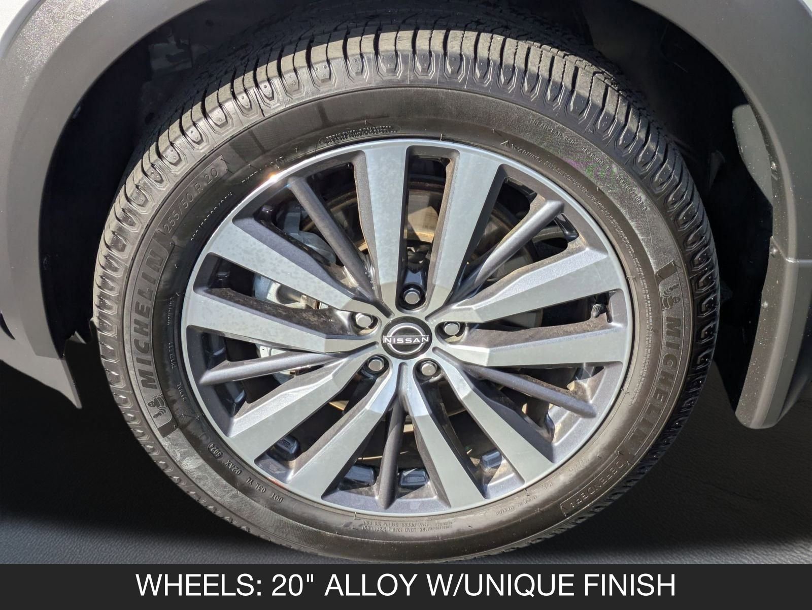 Certified 2022 Nissan Pathfinder Platinum w/ Lighting Package (N93) image 11