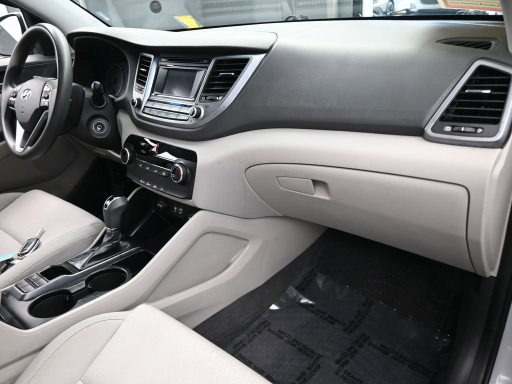 Used 2017 Hyundai Tucson SE image 41