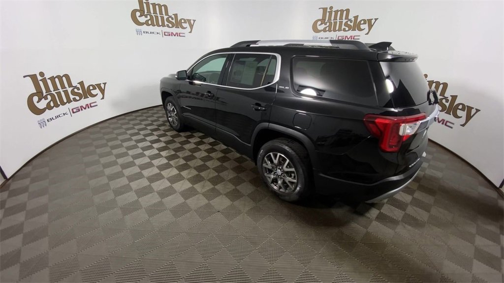 Used 2023 GMC Acadia SLE w/ Driver Convenience Package image 6