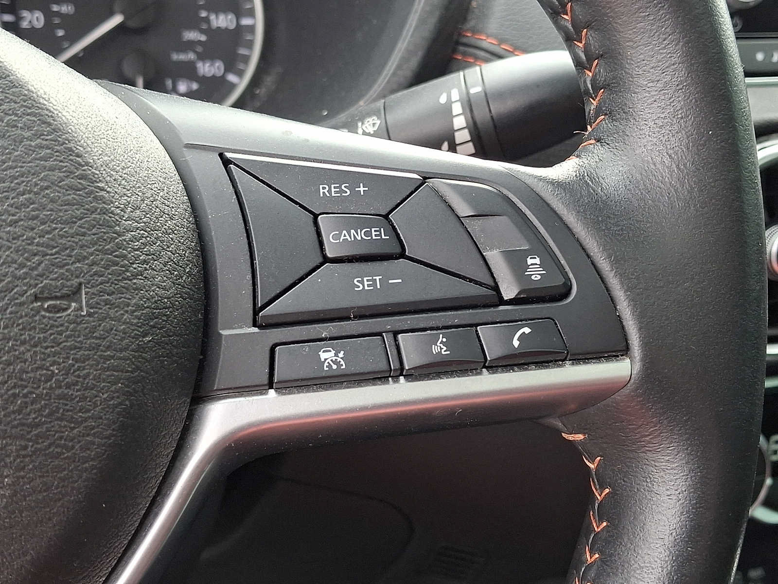 Used 2024 Nissan Sentra SR w/ SR Premium Package FWD image 19