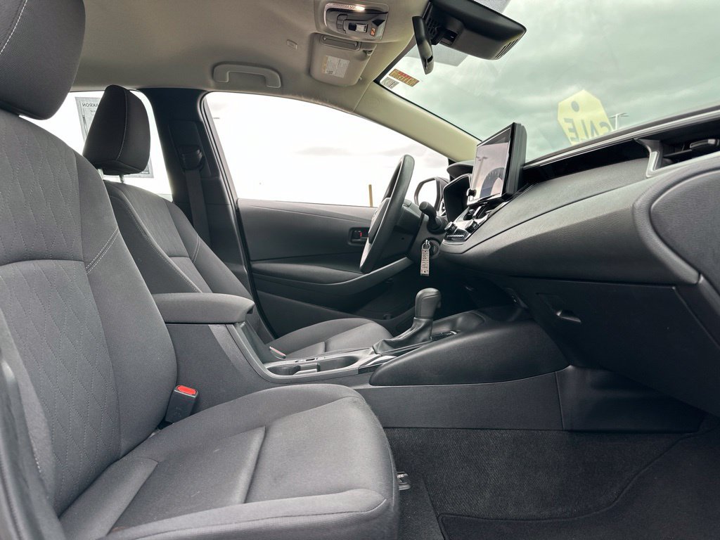 Used 2024 Toyota Corolla LE FWD image 22