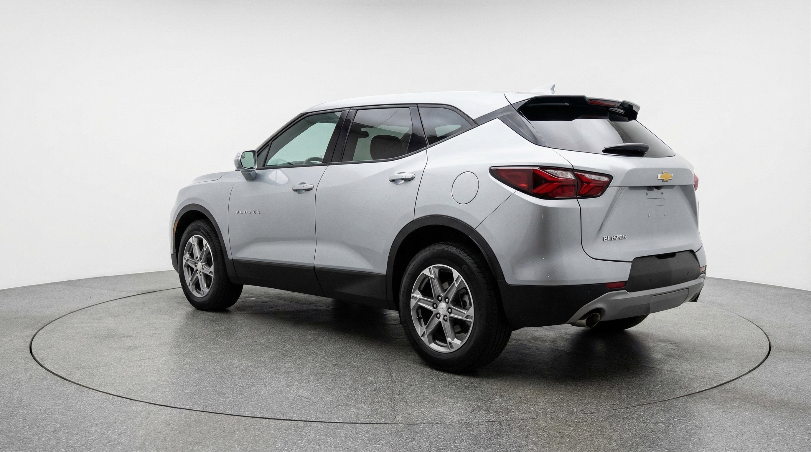 Used 2025 Chevrolet Blazer LT image 6