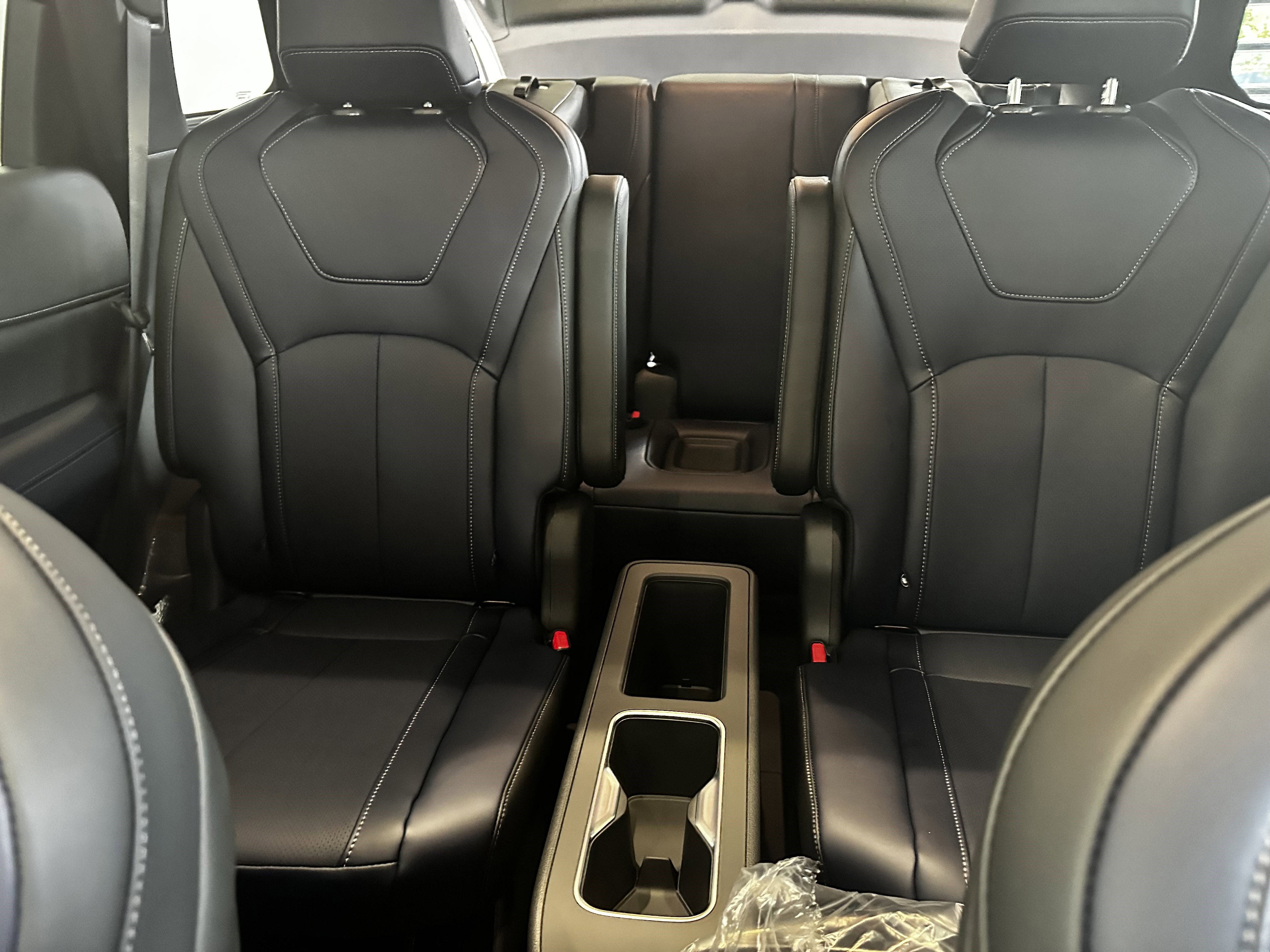 New 2026 INFINITI QX60 Sport w/ Dark Cargo Package image 14