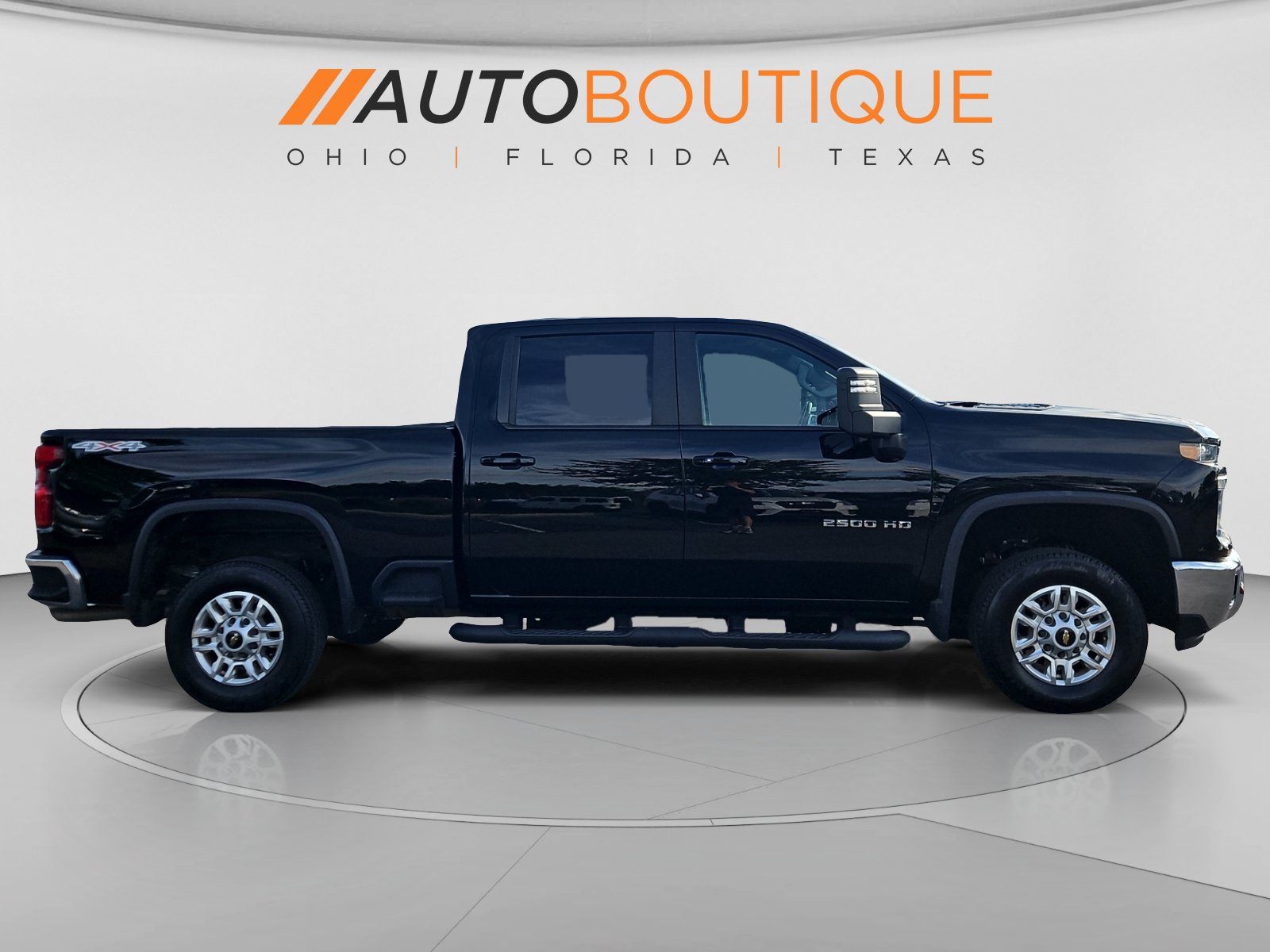 Used 2024 Chevrolet Silverado 2500 LT w/ Convenience Package AWD/4WD image 6