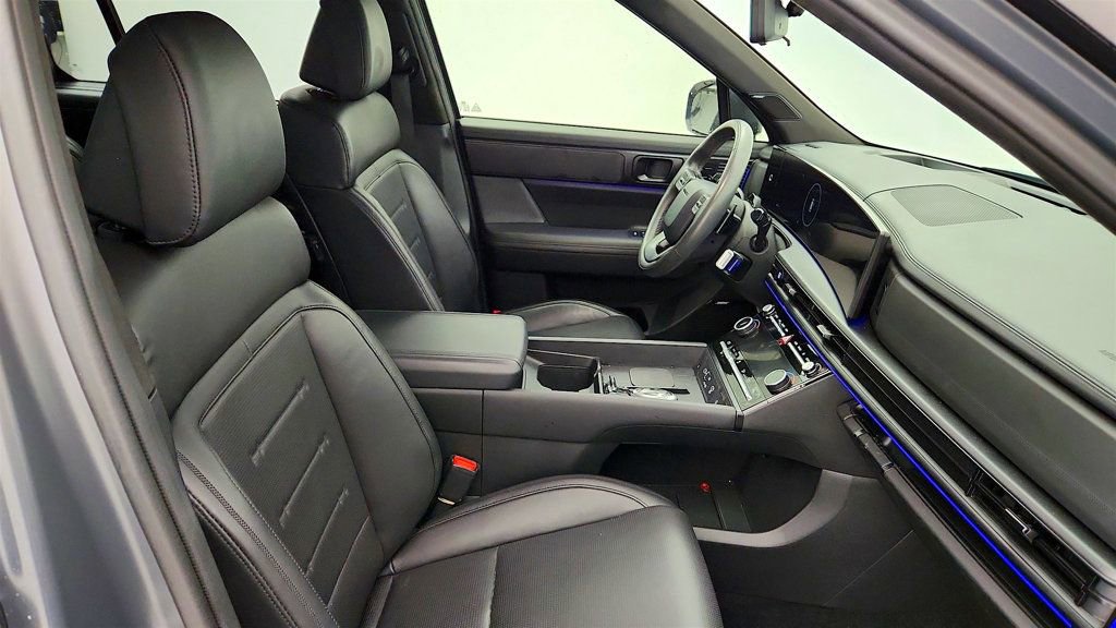 Used 2024 Hyundai Santa Fe Calligraphy FWD image 23