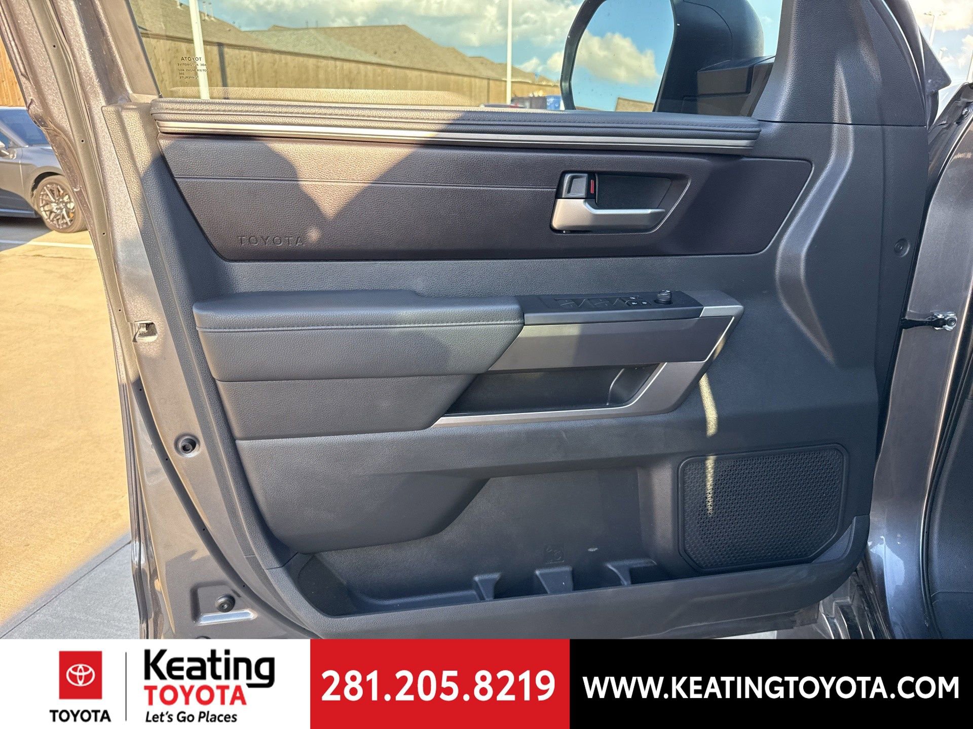 Used 2025 Toyota Tundra SR5 image 12